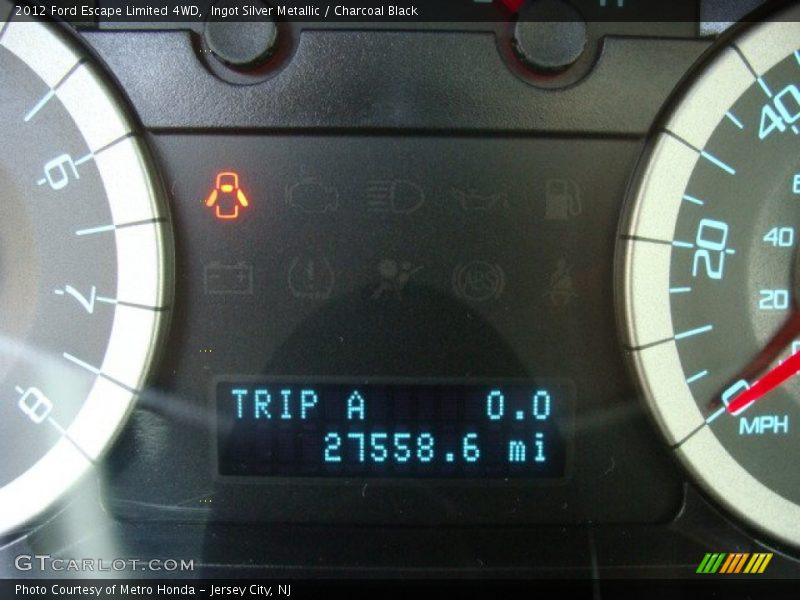 Ingot Silver Metallic / Charcoal Black 2012 Ford Escape Limited 4WD