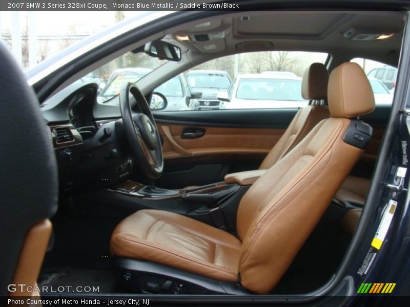 Front Seat of 2007 3 Series 328xi Coupe