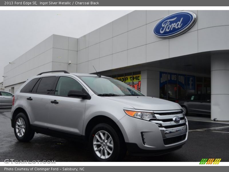 Ingot Silver Metallic / Charcoal Black 2013 Ford Edge SE