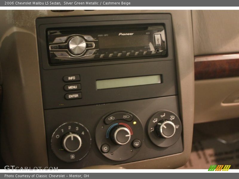 Silver Green Metallic / Cashmere Beige 2006 Chevrolet Malibu LS Sedan