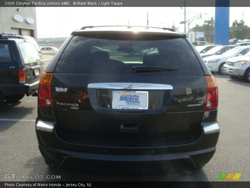 Brilliant Black / Light Taupe 2006 Chrysler Pacifica Limited AWD
