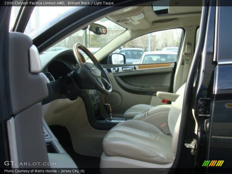  2006 Pacifica Limited AWD Light Taupe Interior