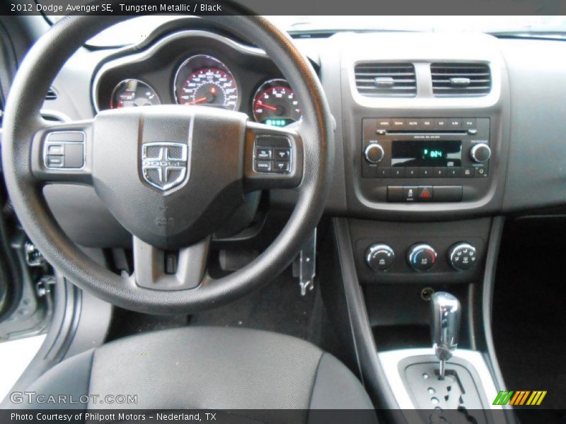 Tungsten Metallic / Black 2012 Dodge Avenger SE