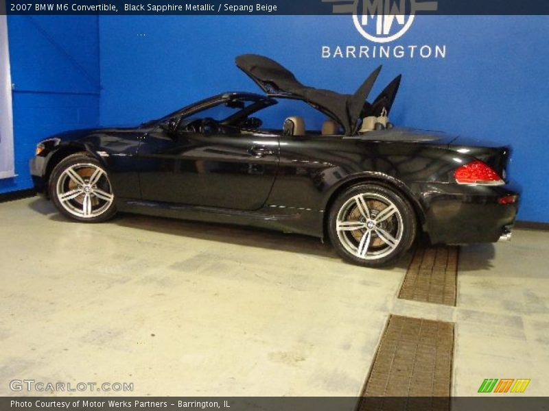 Black Sapphire Metallic / Sepang Beige 2007 BMW M6 Convertible