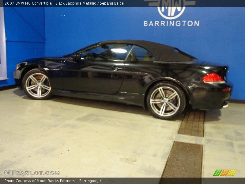 Black Sapphire Metallic / Sepang Beige 2007 BMW M6 Convertible