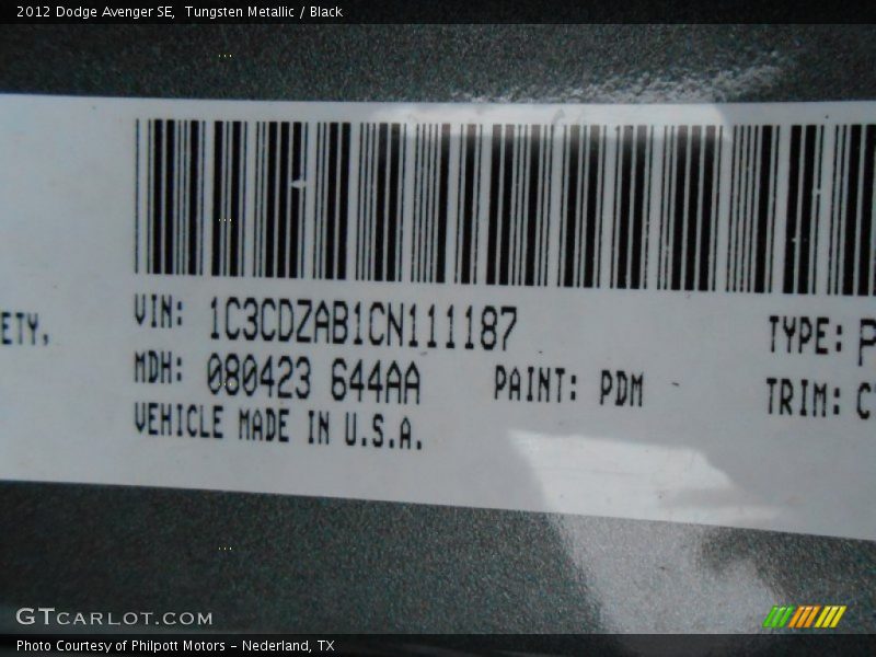 Tungsten Metallic / Black 2012 Dodge Avenger SE