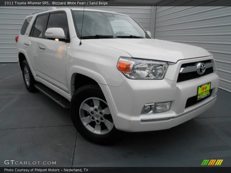 Blizzard White Pearl / Sand Beige 2011 Toyota 4Runner SR5