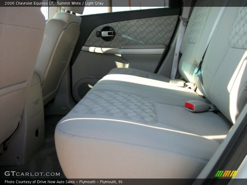 Summit White / Light Gray 2006 Chevrolet Equinox LT