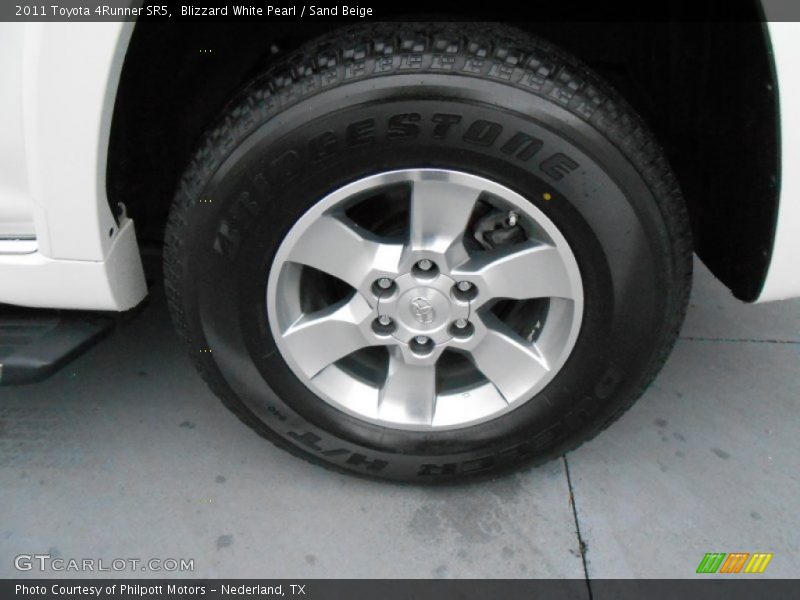 Blizzard White Pearl / Sand Beige 2011 Toyota 4Runner SR5