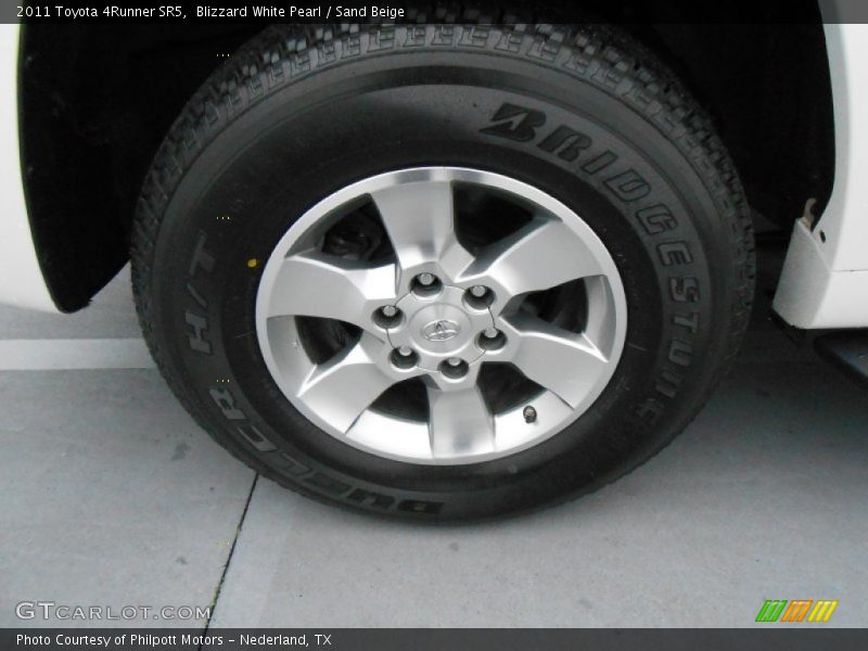 Blizzard White Pearl / Sand Beige 2011 Toyota 4Runner SR5