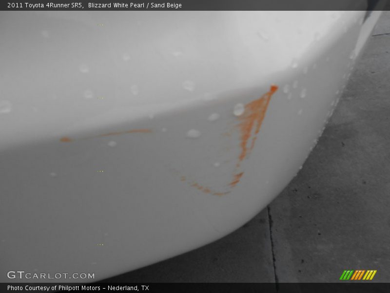 Blizzard White Pearl / Sand Beige 2011 Toyota 4Runner SR5