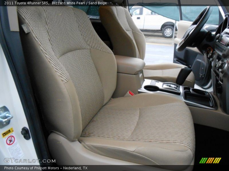 Blizzard White Pearl / Sand Beige 2011 Toyota 4Runner SR5