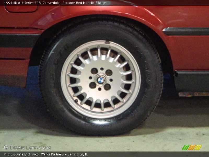  1991 3 Series 318i Convertible Wheel