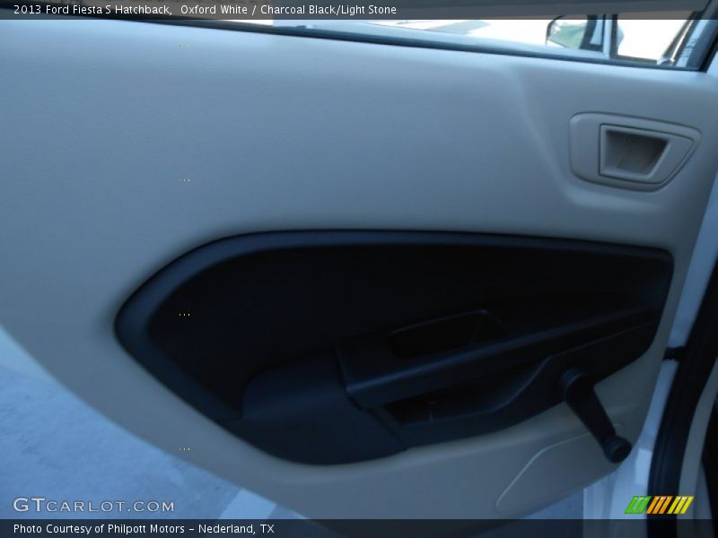 Oxford White / Charcoal Black/Light Stone 2013 Ford Fiesta S Hatchback