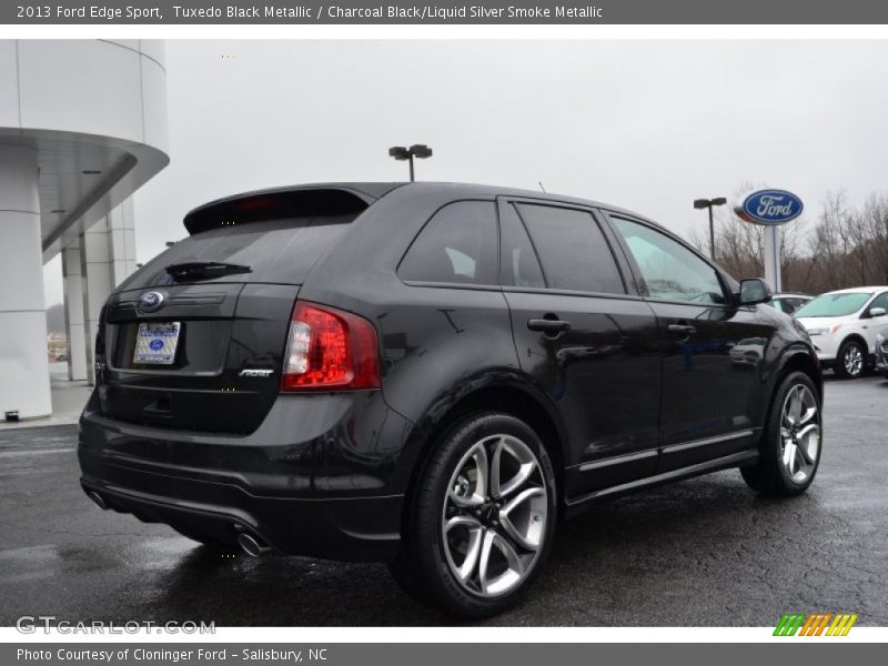 Tuxedo Black Metallic / Charcoal Black/Liquid Silver Smoke Metallic 2013 Ford Edge Sport