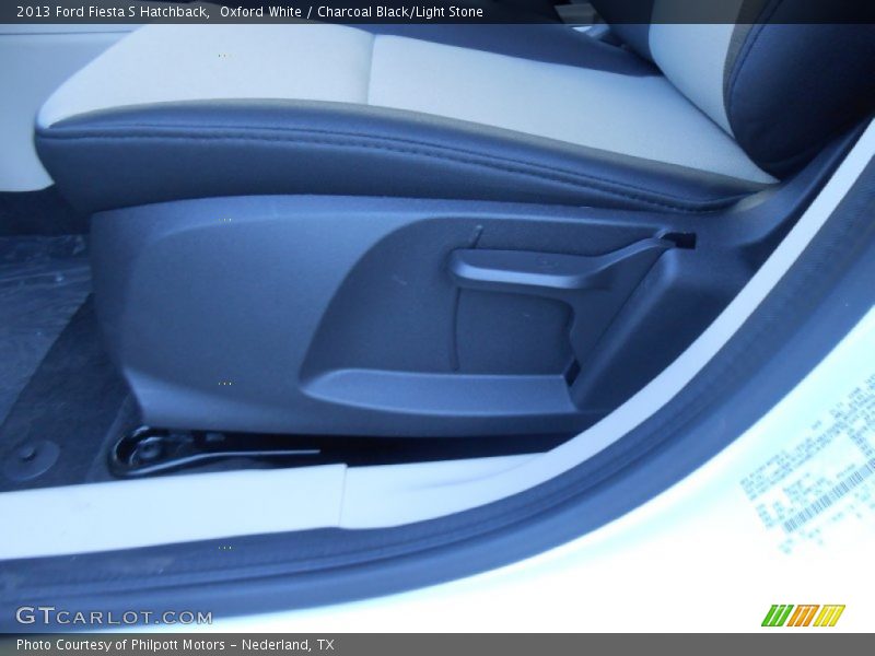 Oxford White / Charcoal Black/Light Stone 2013 Ford Fiesta S Hatchback