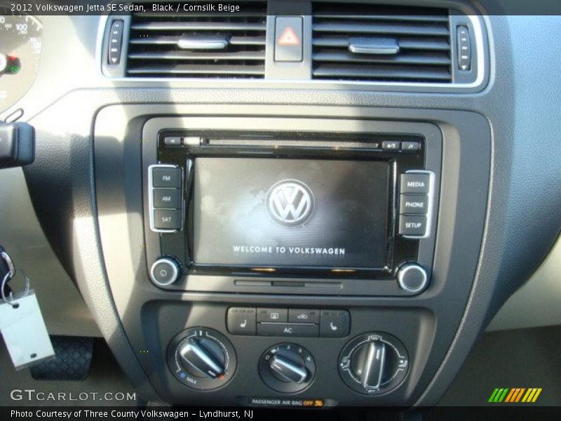 Black / Cornsilk Beige 2012 Volkswagen Jetta SE Sedan