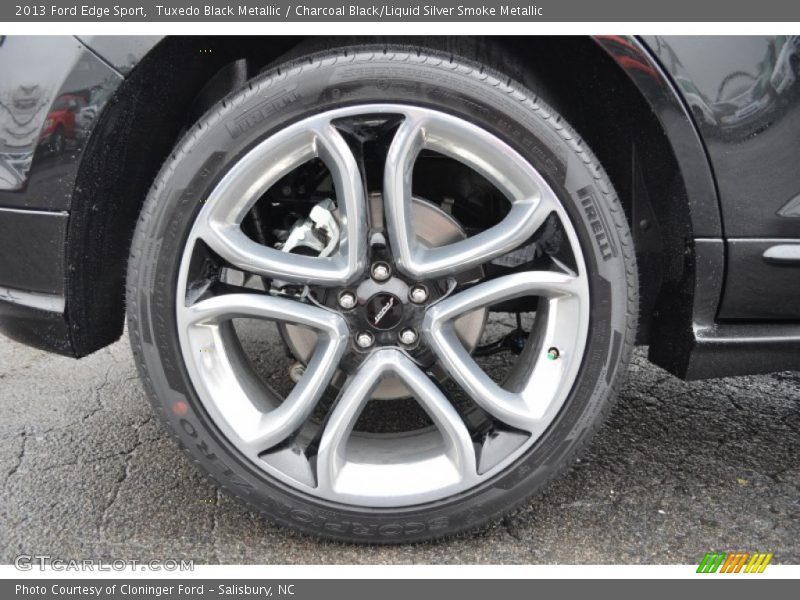 Tuxedo Black Metallic / Charcoal Black/Liquid Silver Smoke Metallic 2013 Ford Edge Sport