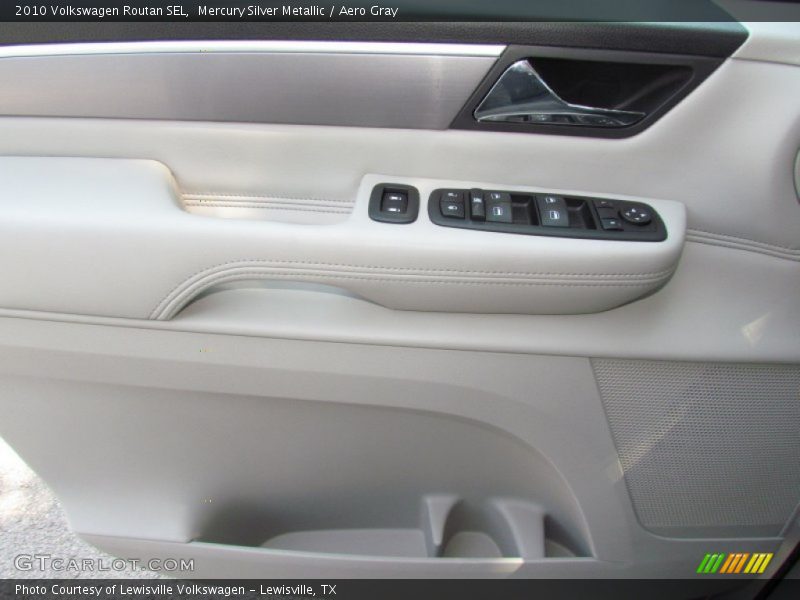 Mercury Silver Metallic / Aero Gray 2010 Volkswagen Routan SEL