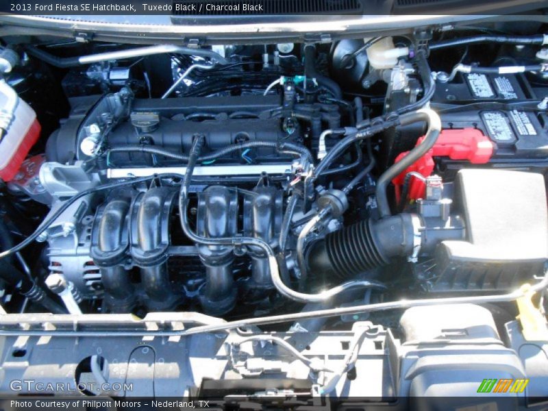 Tuxedo Black / Charcoal Black 2013 Ford Fiesta SE Hatchback