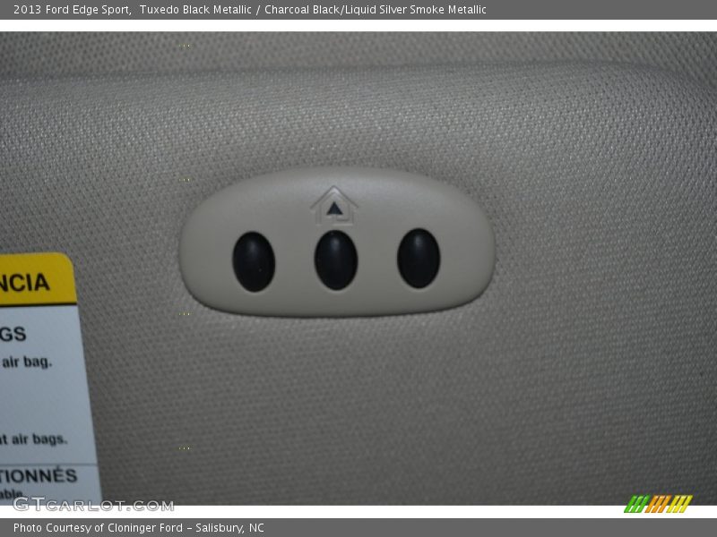 Tuxedo Black Metallic / Charcoal Black/Liquid Silver Smoke Metallic 2013 Ford Edge Sport