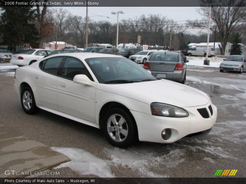 Front 3/4 View of 2008 Grand Prix Sedan