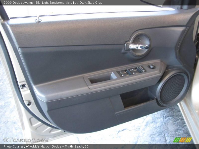 Light Sandstone Metallic / Dark Slate Gray 2009 Dodge Avenger SE