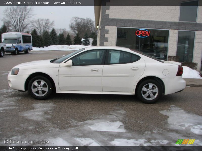  2008 Grand Prix Sedan Ivory White