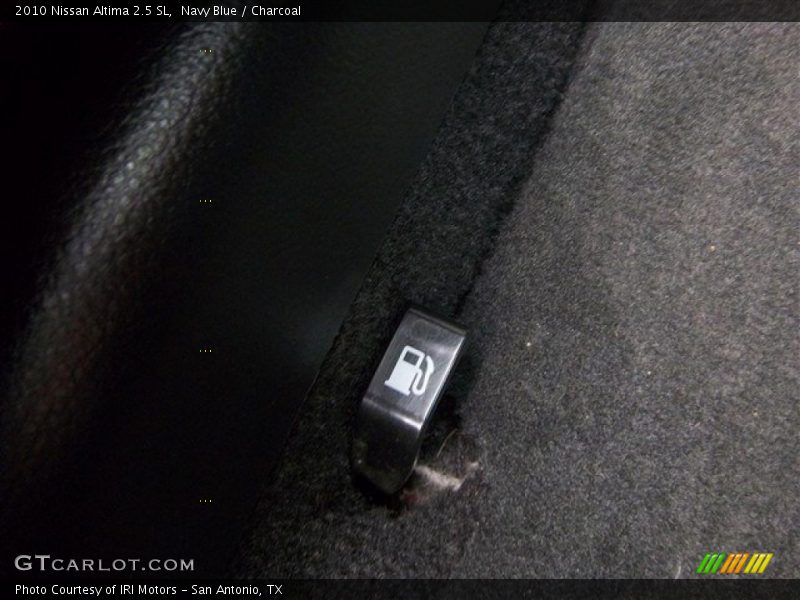 Navy Blue / Charcoal 2010 Nissan Altima 2.5 SL