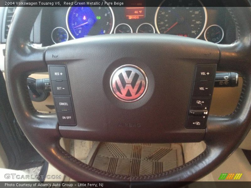 Reed Green Metallic / Pure Beige 2004 Volkswagen Touareg V6