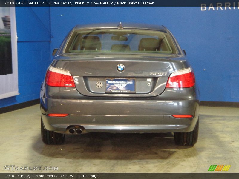 Platinum Grey Metallic / Black Dakota Leather 2010 BMW 5 Series 528i xDrive Sedan