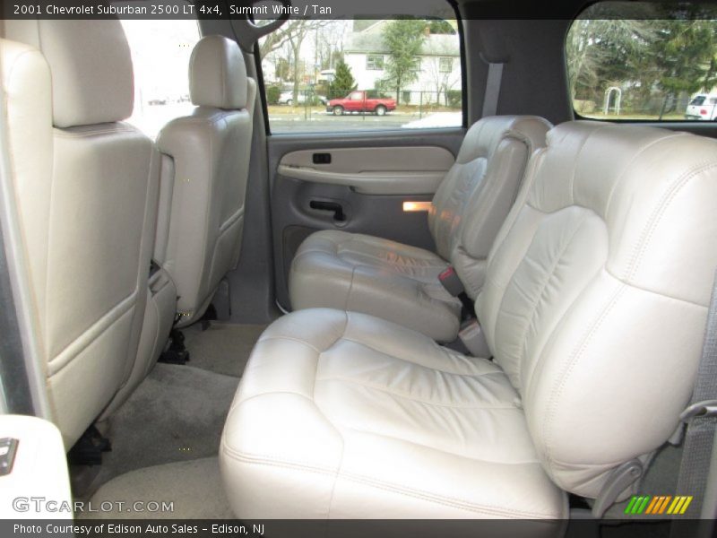 Summit White / Tan 2001 Chevrolet Suburban 2500 LT 4x4