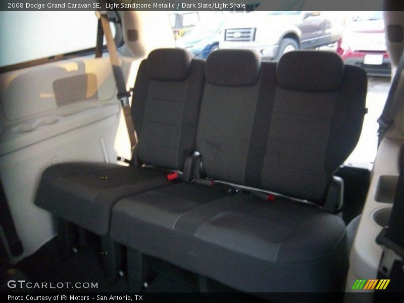 Light Sandstone Metallic / Dark Slate/Light Shale 2008 Dodge Grand Caravan SE