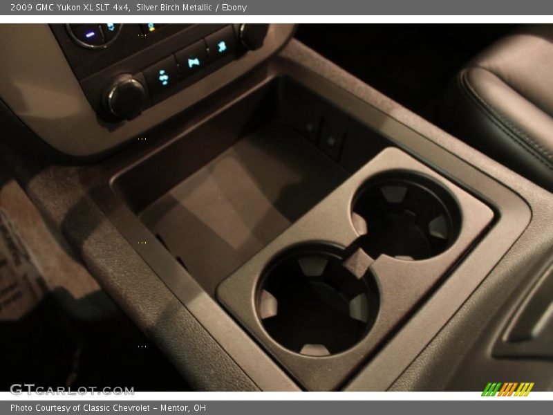 Silver Birch Metallic / Ebony 2009 GMC Yukon XL SLT 4x4