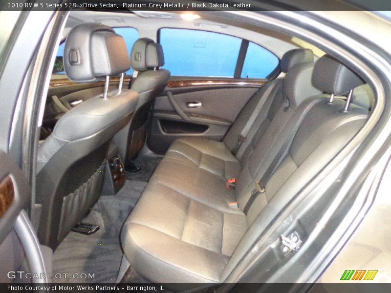 Platinum Grey Metallic / Black Dakota Leather 2010 BMW 5 Series 528i xDrive Sedan