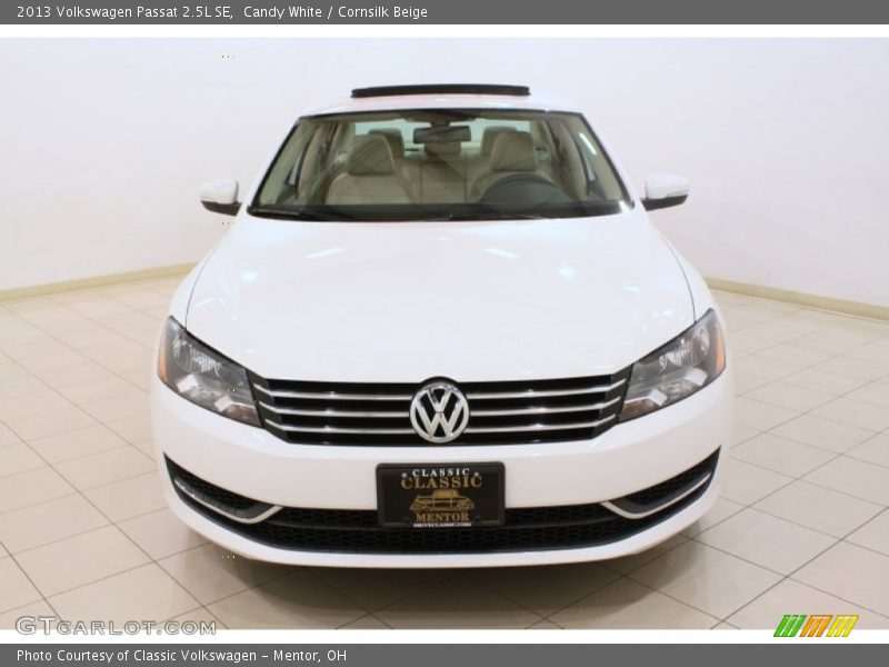 Candy White / Cornsilk Beige 2013 Volkswagen Passat 2.5L SE
