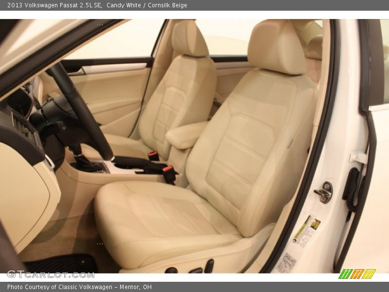 Candy White / Cornsilk Beige 2013 Volkswagen Passat 2.5L SE
