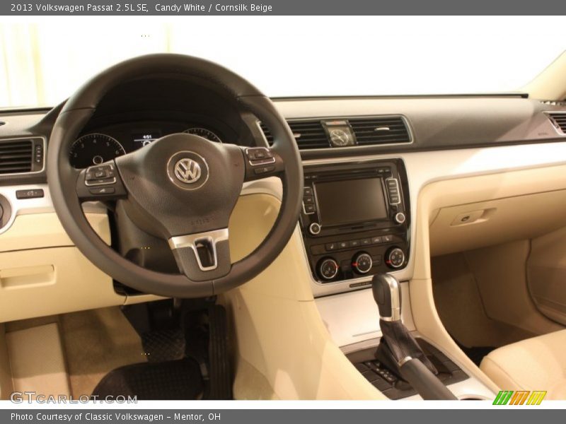 Dashboard of 2013 Passat 2.5L SE