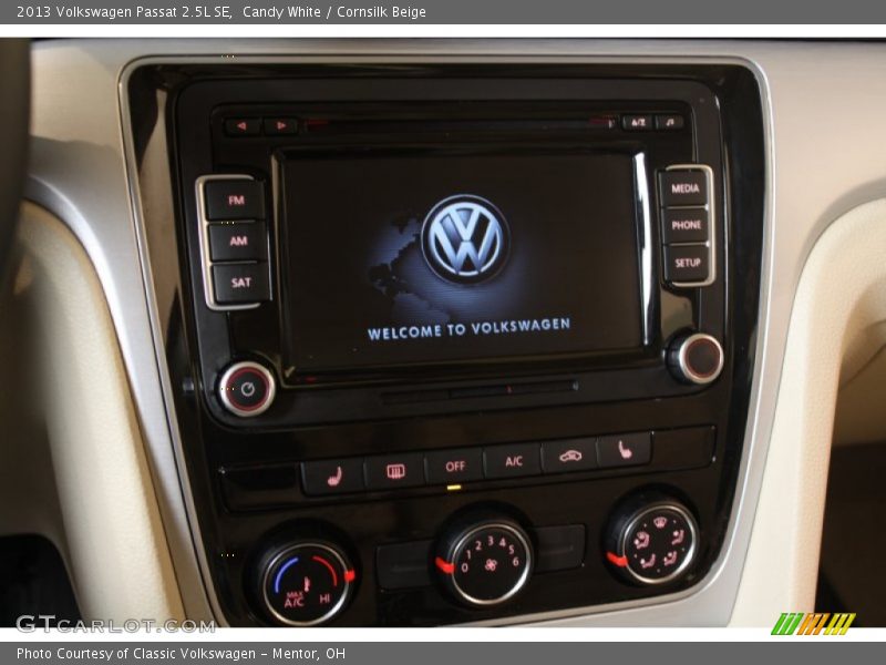 Controls of 2013 Passat 2.5L SE