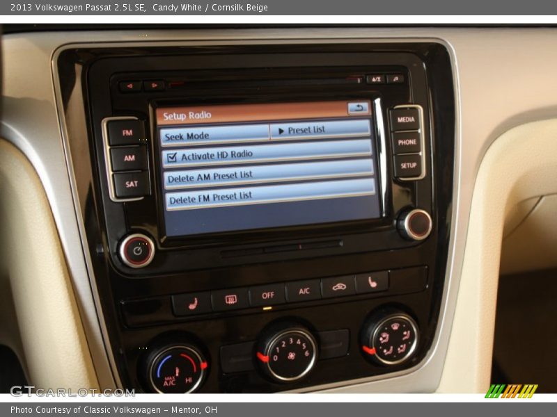 Candy White / Cornsilk Beige 2013 Volkswagen Passat 2.5L SE