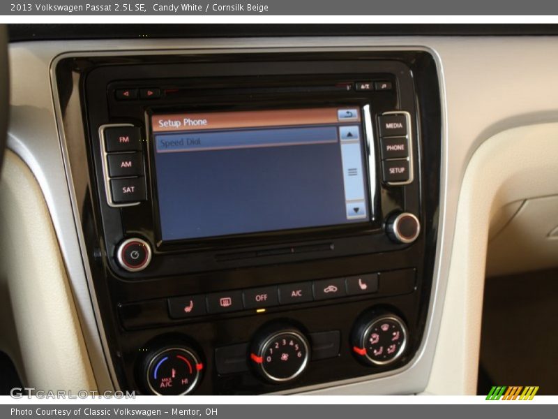 Candy White / Cornsilk Beige 2013 Volkswagen Passat 2.5L SE
