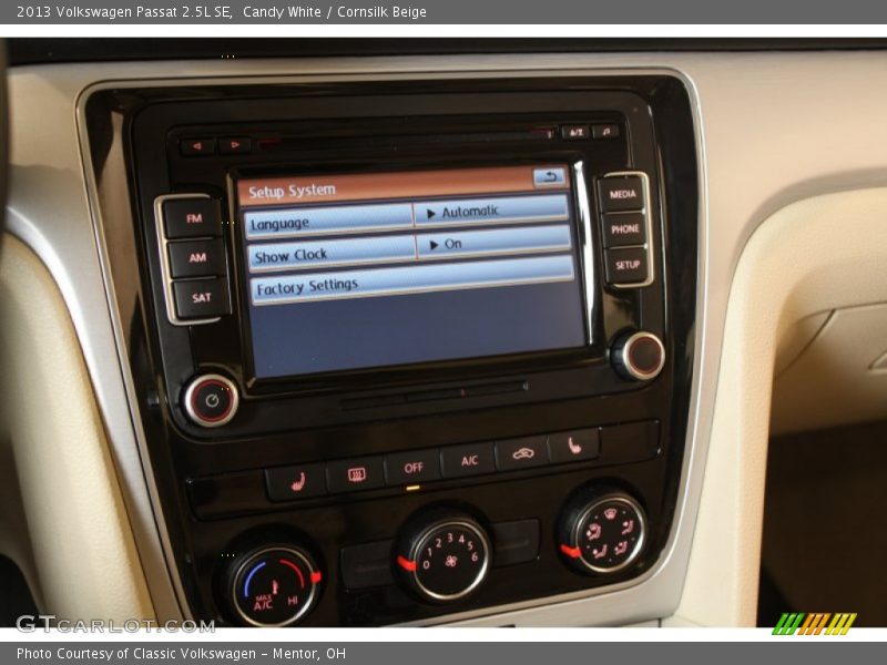 Candy White / Cornsilk Beige 2013 Volkswagen Passat 2.5L SE