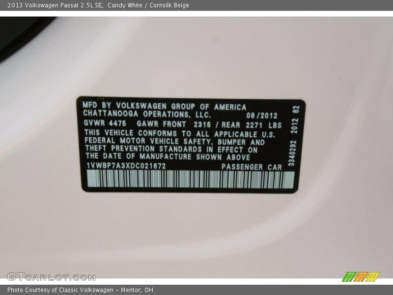 Candy White / Cornsilk Beige 2013 Volkswagen Passat 2.5L SE