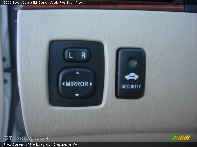 Arctic Frost Pearl / Ivory 2006 Toyota Solara SLE Coupe