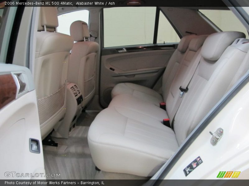 Rear Seat of 2006 ML 500 4Matic
