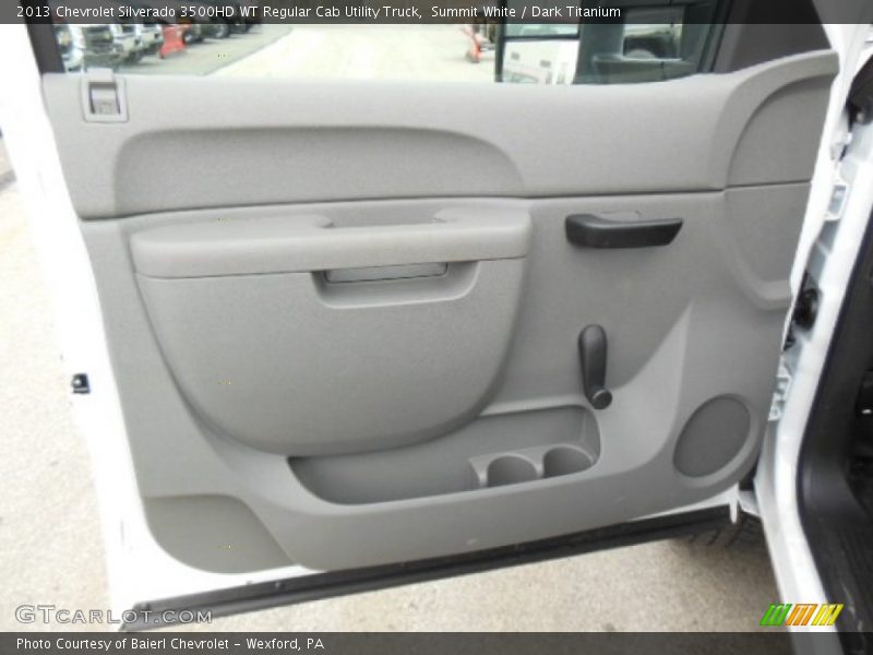 Summit White / Dark Titanium 2013 Chevrolet Silverado 3500HD WT Regular Cab Utility Truck