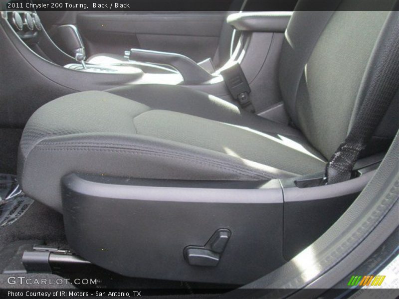 Black / Black 2011 Chrysler 200 Touring