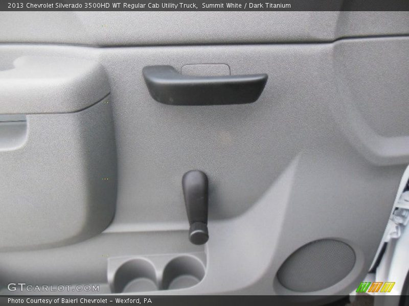 Summit White / Dark Titanium 2013 Chevrolet Silverado 3500HD WT Regular Cab Utility Truck
