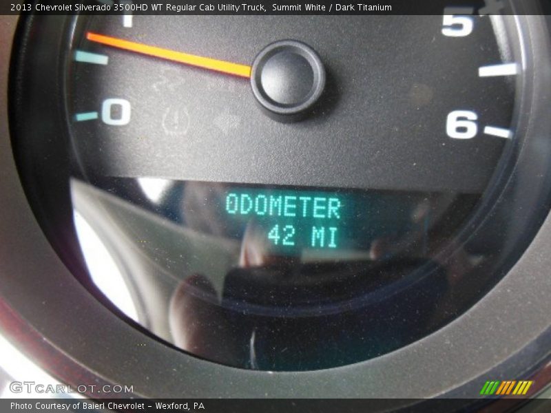 Summit White / Dark Titanium 2013 Chevrolet Silverado 3500HD WT Regular Cab Utility Truck
