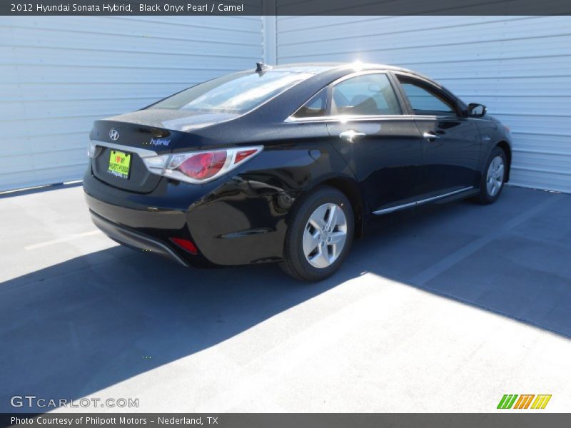 Black Onyx Pearl / Camel 2012 Hyundai Sonata Hybrid